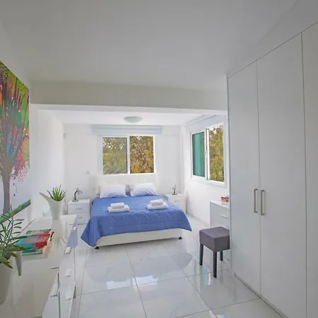 Konnos Hight Villa Protaras