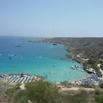 וילה Konnos Hight