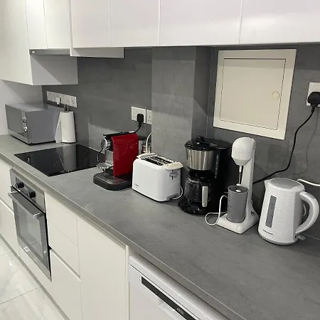 ヴィラ Konnos Hight