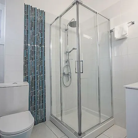 Konnos Hight Villa *